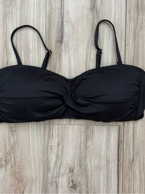 Black Twist-Front Bikini Top with Removable Straps - Women Swim